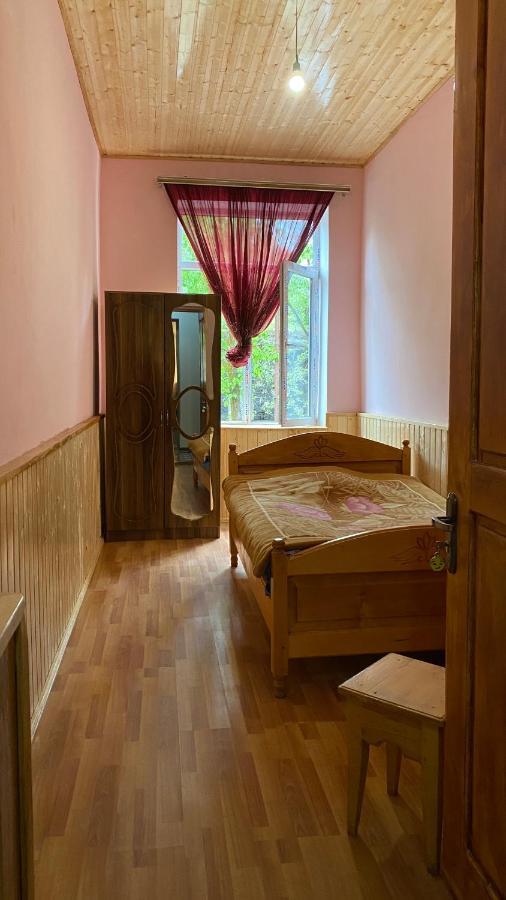 Lentekhi Guest House Konstanta מראה חיצוני תמונה